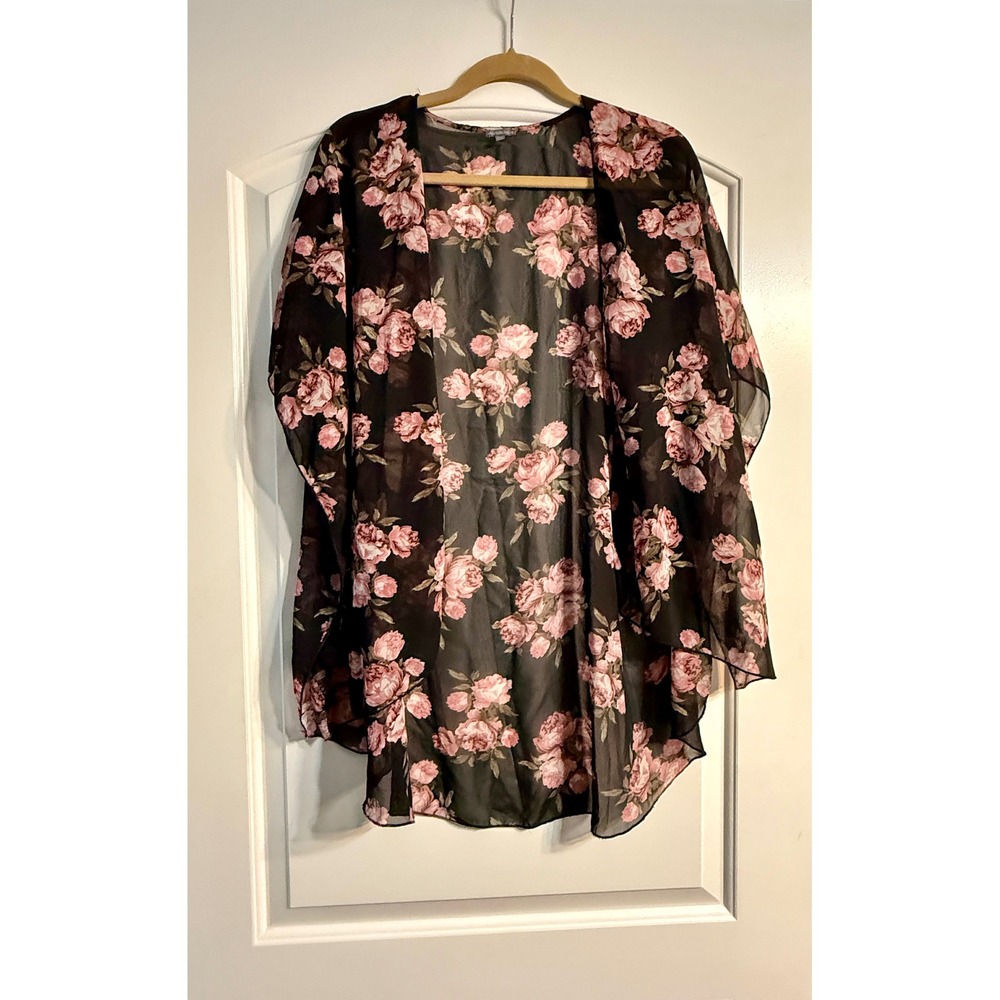 Charlotte Russe Kimono Women S/M Black Pink Floral Sheer Boho Romantic Cardigan